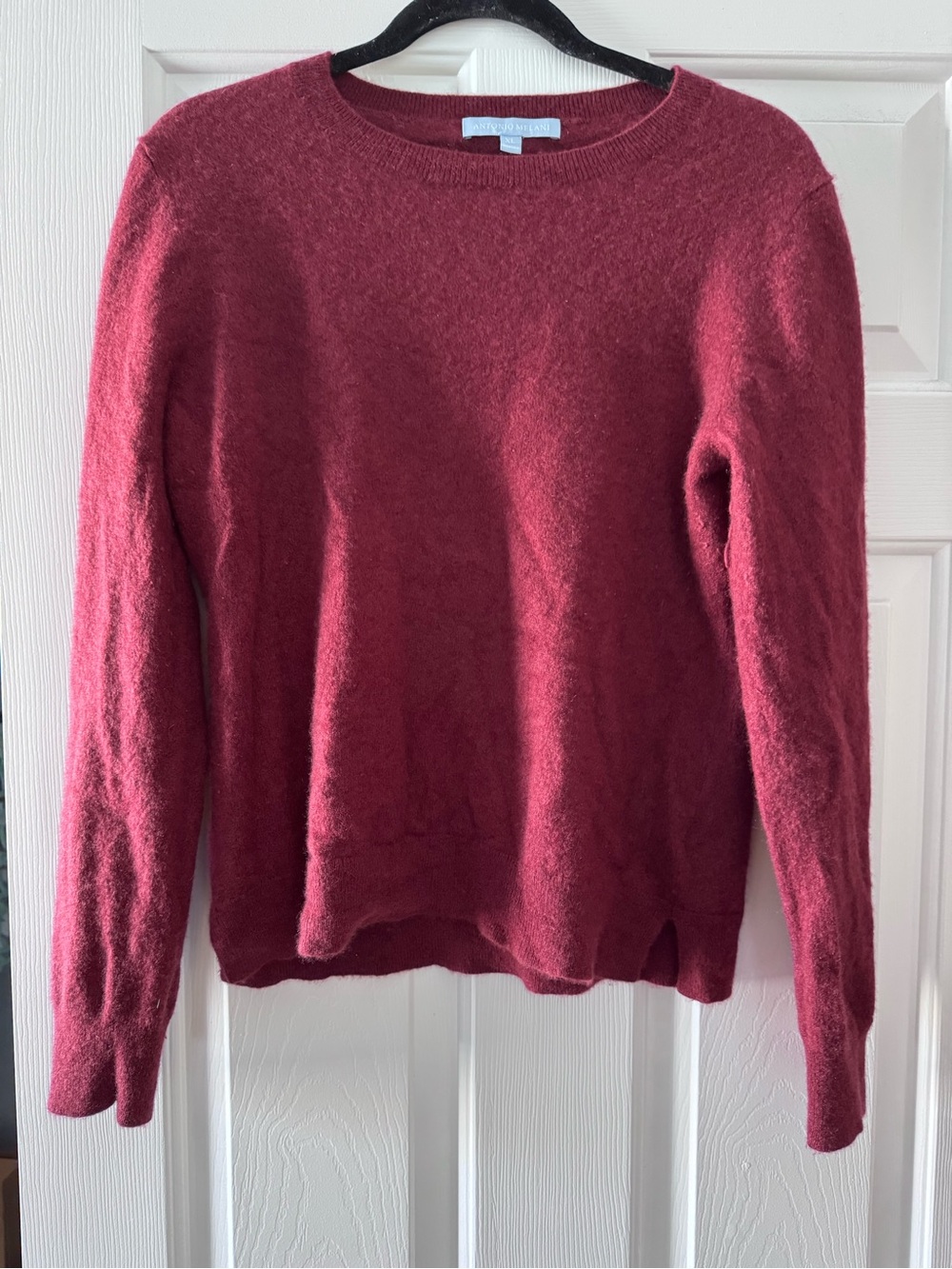 Antonio Melani 100% Cashmere Burgundy Crewneck Sweater Quiet Luxury Fall Layer